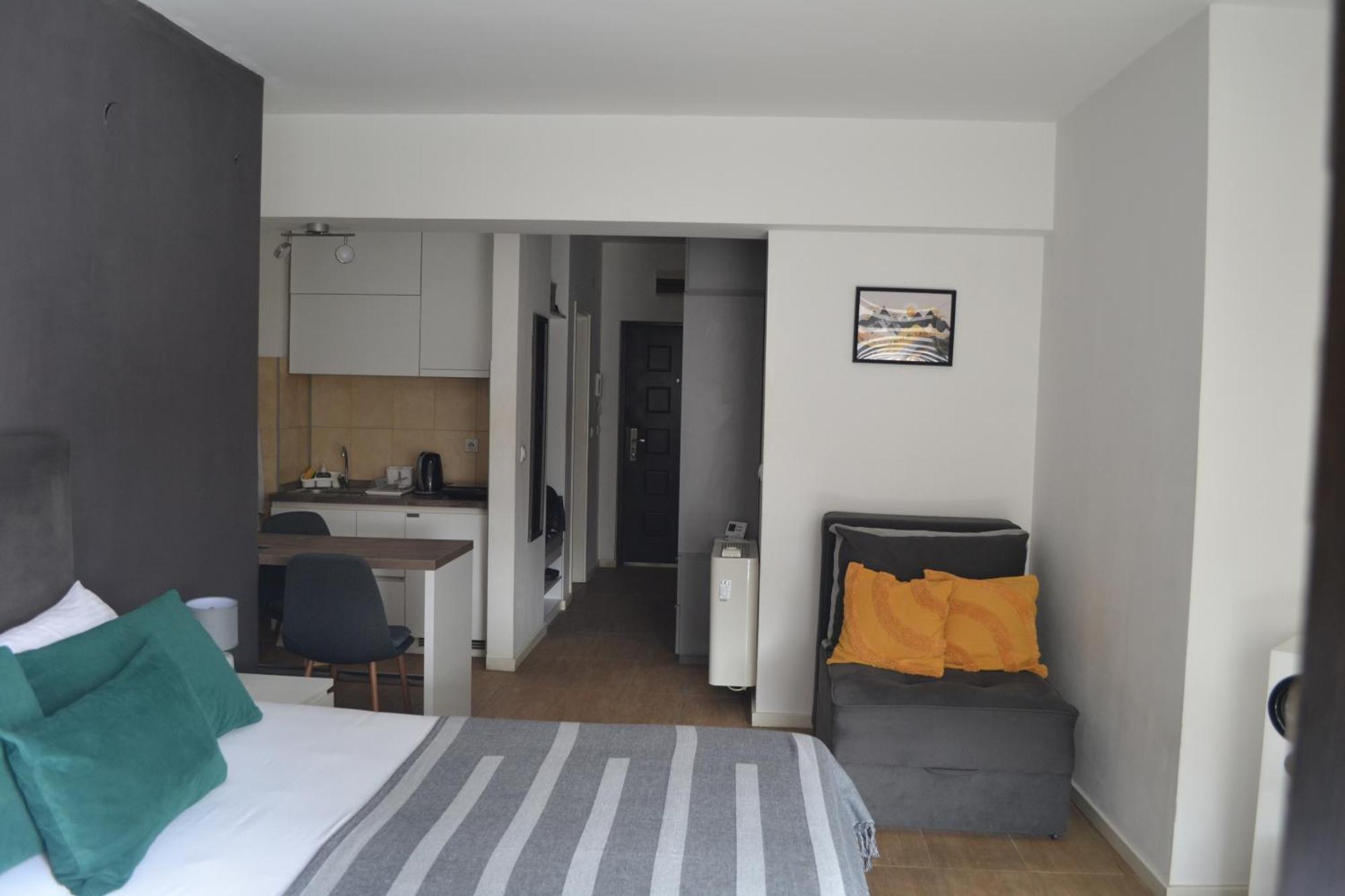 Urban Apartment Ni Екстериор снимка